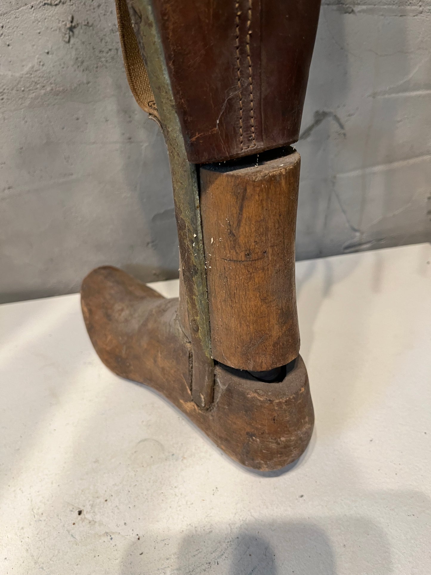 Artificial Prosthetic Limb