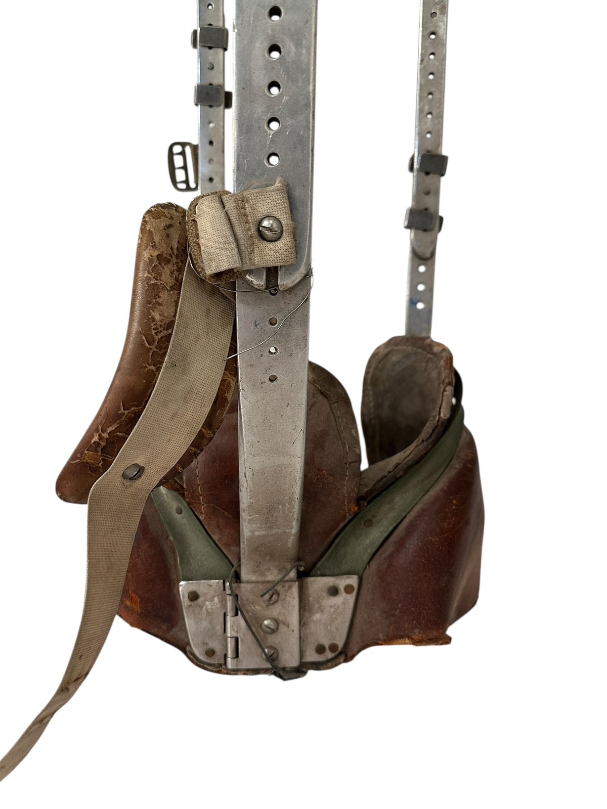 Metal / Leather Orthopedic Brace