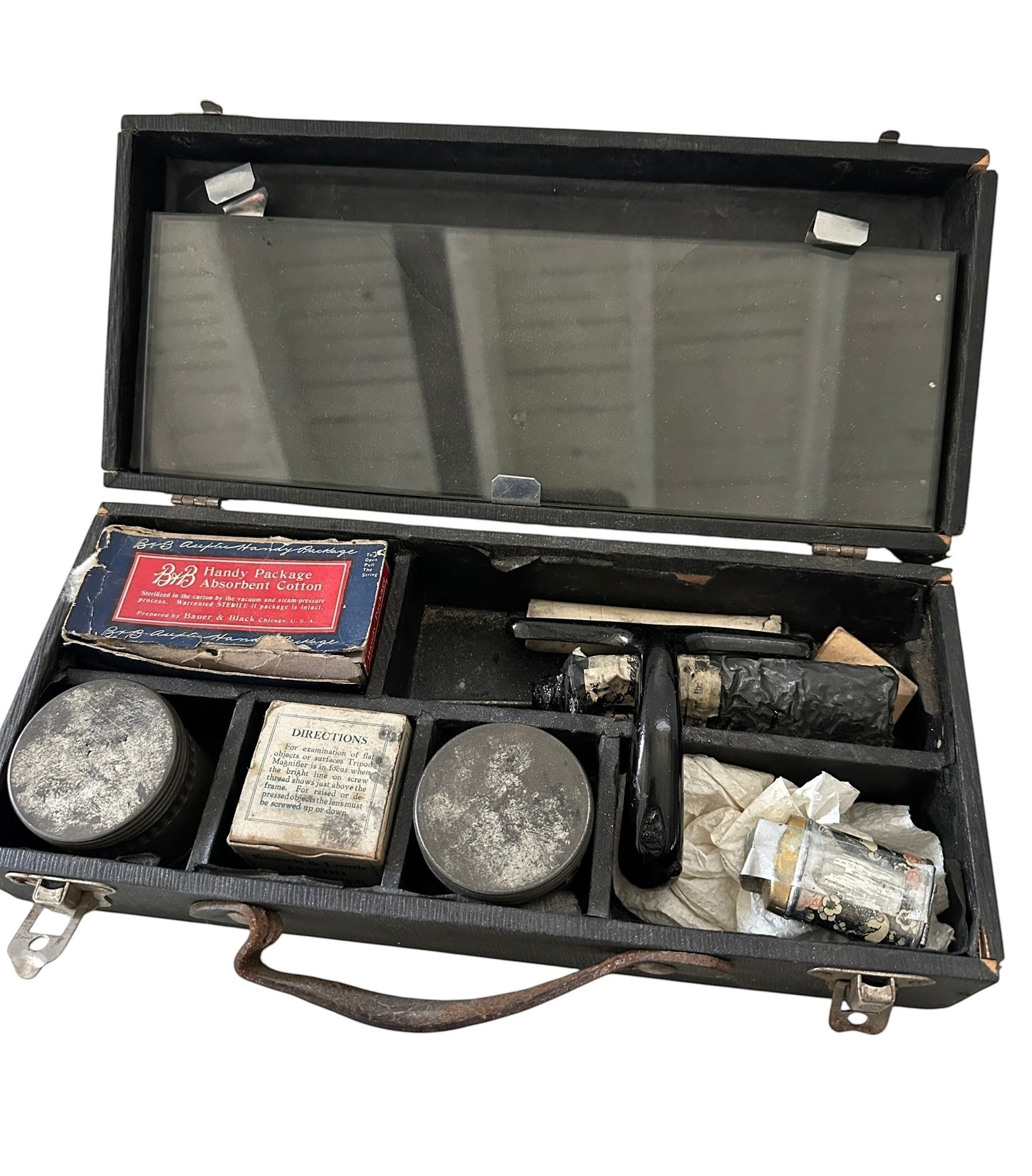 ARTERY LAB vintage 1940s forensic police fingerprint kit in a black case with various tools and containers.