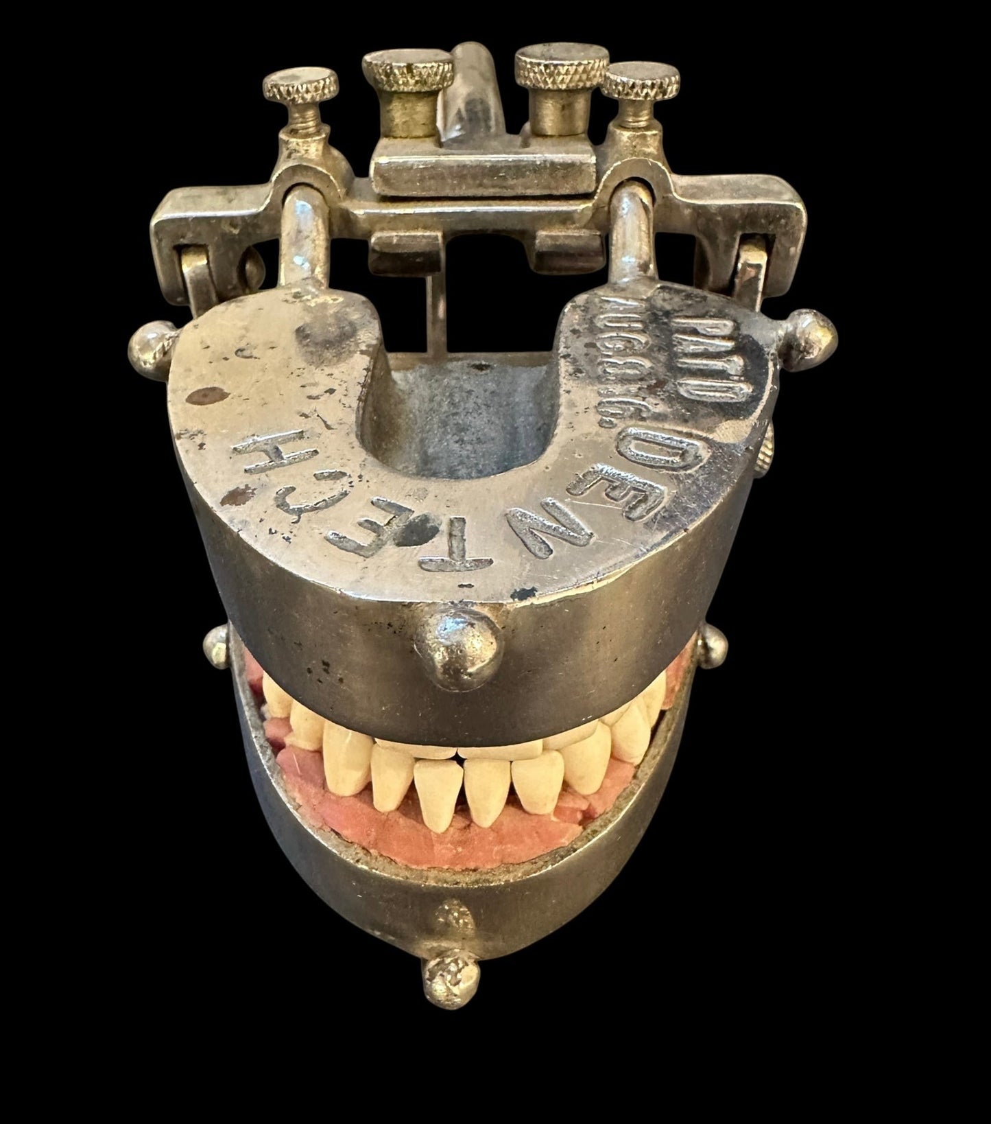 ARTERY LAB vintage 1960s/70s metal dental typodont teaching model with hinged jaw and realistic teeth.